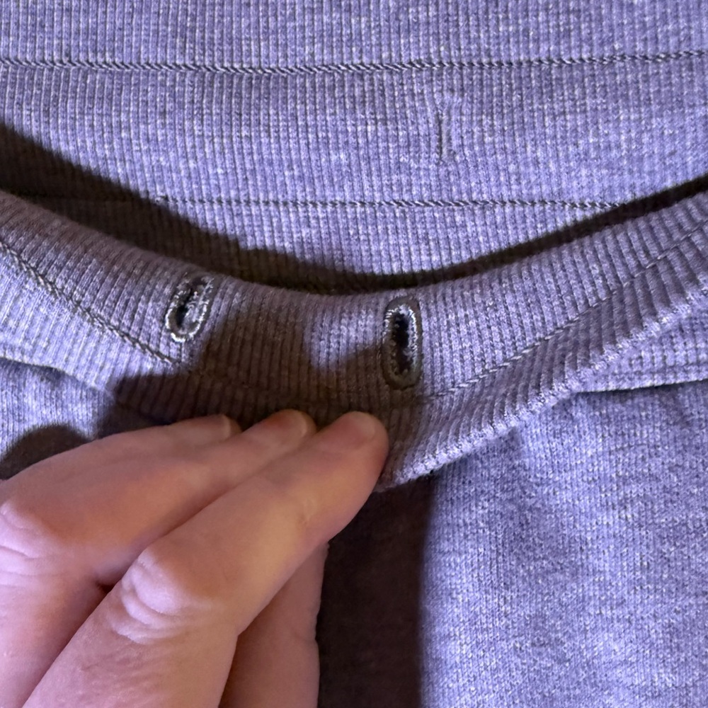 Women's Lululemon Size 6 Scuba High-Rise Jogger - Picture 4 of 7